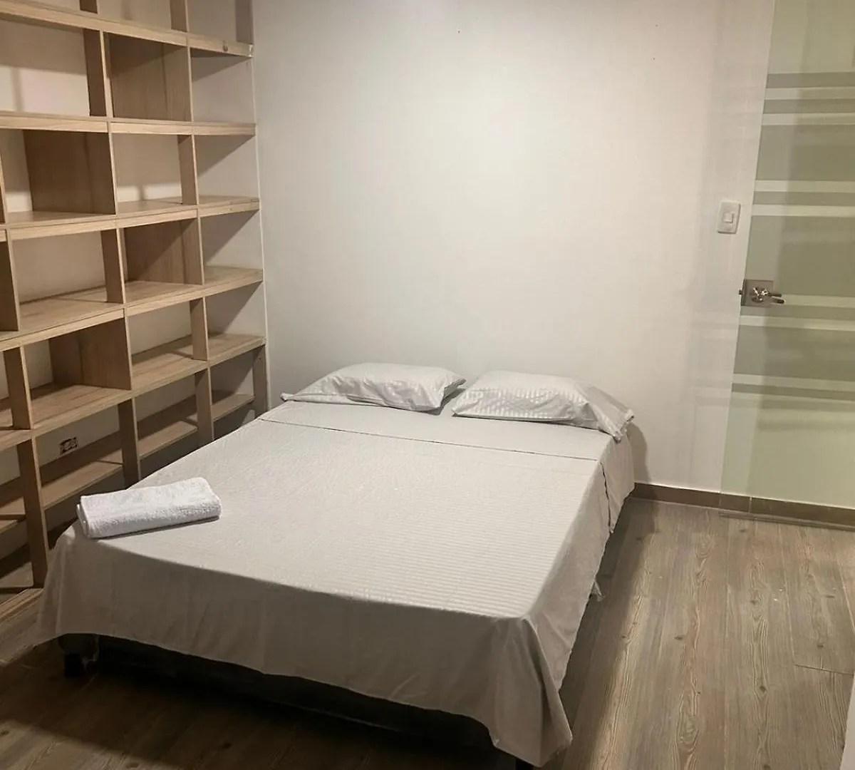 Lägenhet Apartahotel Acpr Cali